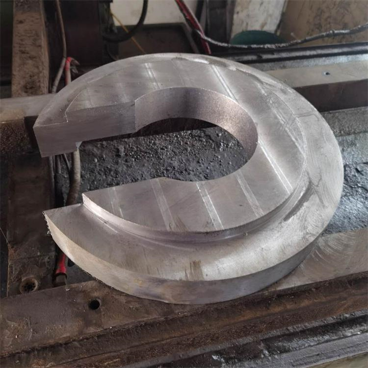 1740992343921641.jpg 挤压铅件 (1).jpg